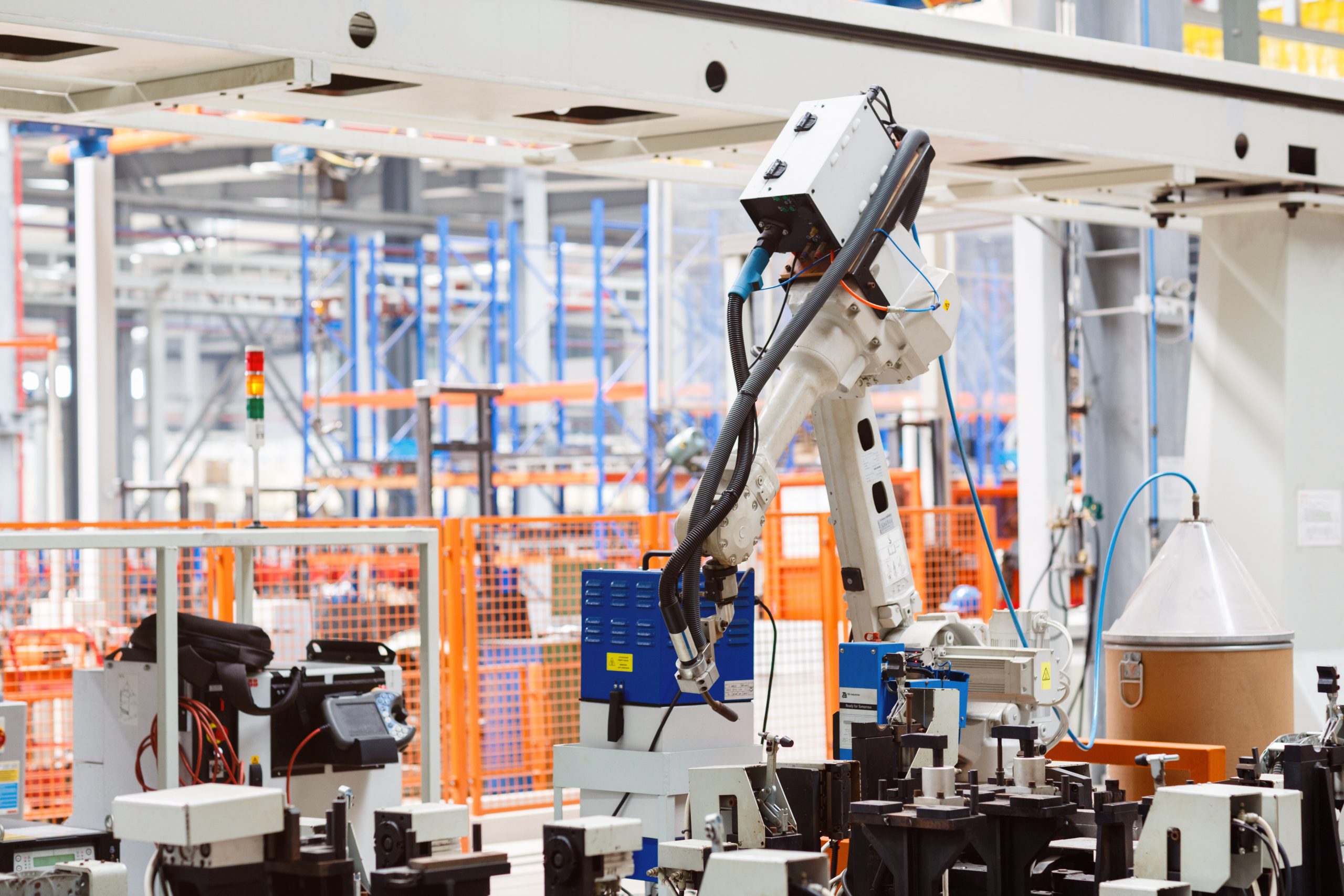 Industrieroboter & Cobots bieten viele Vorteile für Wirtschaft & Industrie